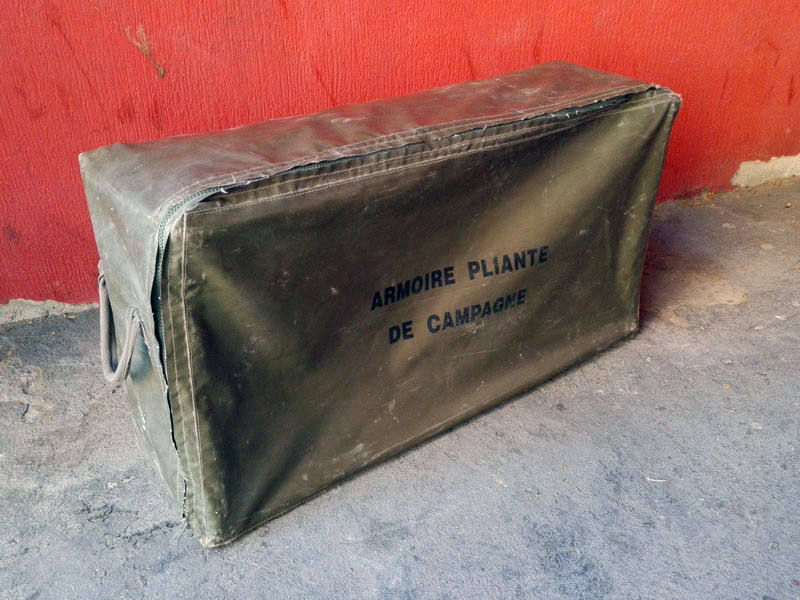 armario desmontable 1 cremallera rota metal-loneta 161x101x51 (38eu.) 1u